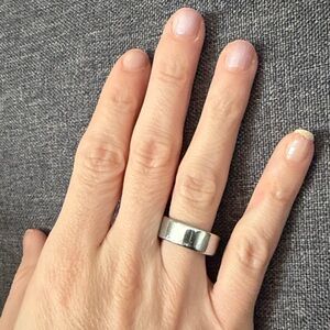 Oura Silver Wearable Ring